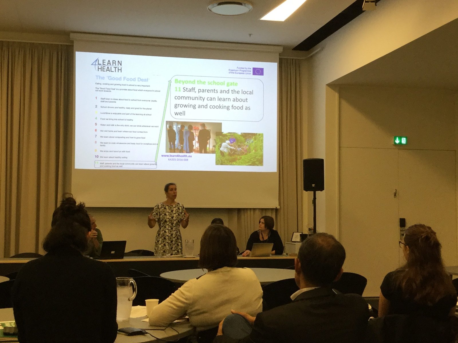 Marjon presenting on Good Food Deal at a seminar at Better Food for More People